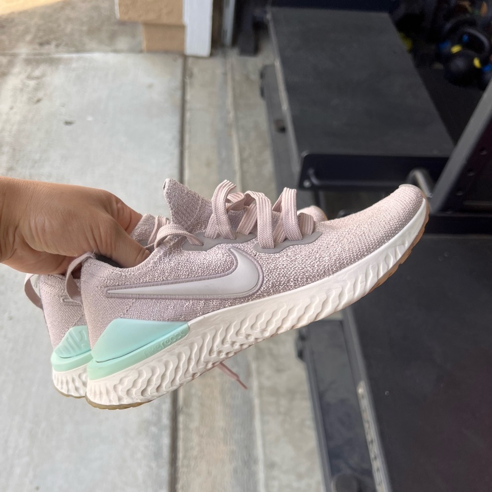 Nike flyknit sneakers